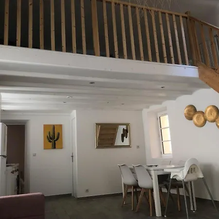 Petite Maison Cosy Centre-ville Ferienhaus